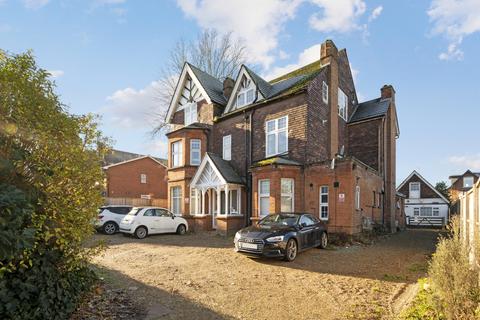 Grand Drive, Raynes Park SW20