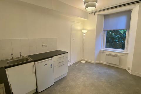 1 bedroom flat to rent, Spey Terrace, Edinburgh EH7