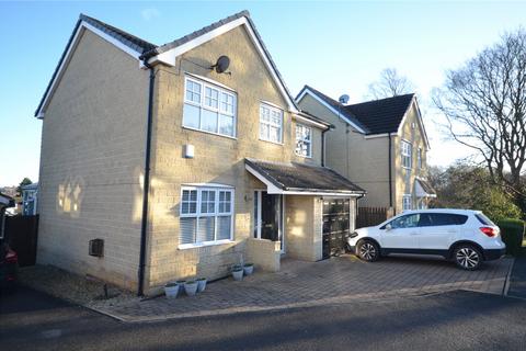 4 bedroom detached house for sale, Dunbottle Way, Mirfield, West Yorkshire, WF14