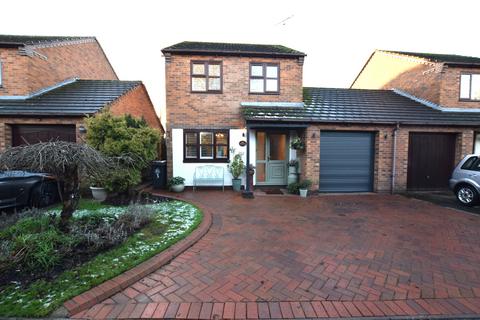 3 bedroom link detached house for sale, Farm Close, Market Drayton, Shropshire