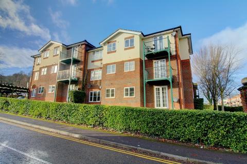 2 bedroom apartment to rent, Queen Alexandra Road, Buckinghamshire HP11