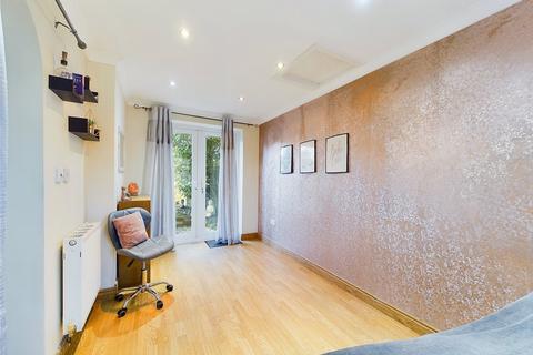 3 Barley Crescent, Long Meadow, Worcester, WR4 0HW