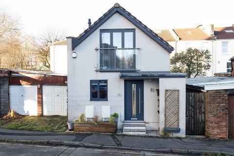 2 bedroom detached house for sale, Murray Street, Southville