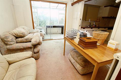22 Balmoral Road, Castle Bromwich, Birmingham, B36 0JT