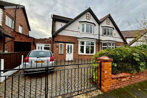 3 bedroom semi-detached house for sale, Mayville Drive, Didsbury