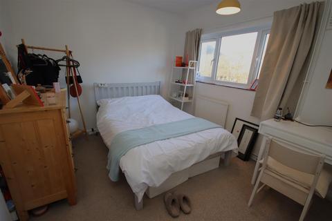 2 bedroom maisonette to rent, Rustat Road, Cambridge CB1