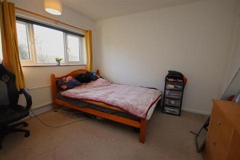 2 bedroom maisonette to rent, Rustat Road, Cambridge CB1