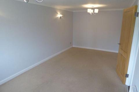 2 bedroom apartment to rent, Abbey Mews, Dunstable