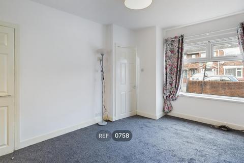 2 bedroom terraced house to rent, 26, Coronation Road South, HULL, HU5 5QL