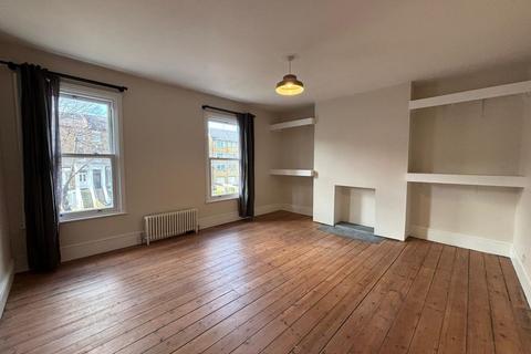 3 bedroom maisonette to rent, Devonshire Road, Forest Hill, London, SE23