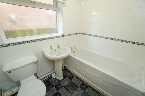 14 Bellwood, Westhoughton, Bolton, BL5 2RT