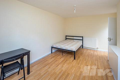 4 bedroom flat to rent, Dobson Close, London NW6