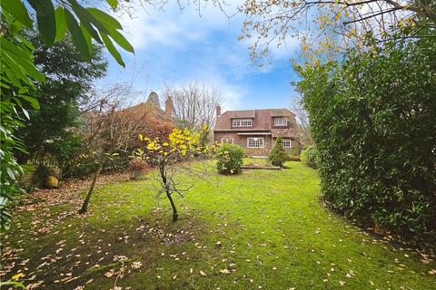 4 bedroom detached house for sale, Kent Road, Fleet, Hampshire