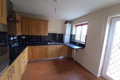 2 bedroom terraced house to rent, Boulsworth Avenue, Hull