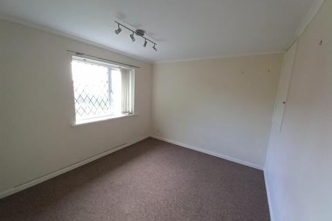 2 bedroom terraced house to rent, Boulsworth Avenue, Hull