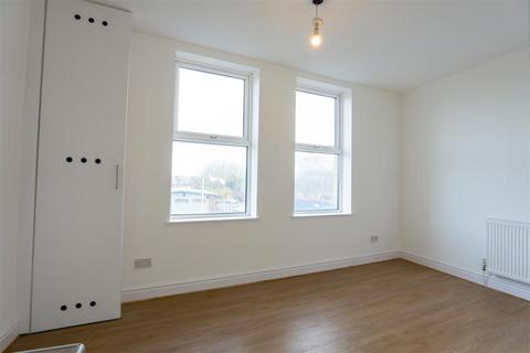 2 bedroom flat to rent, Brighton Street, Wallasey, CH44