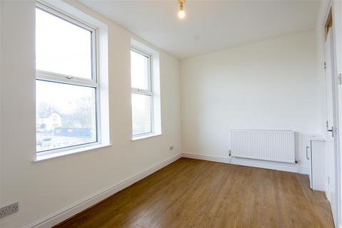 2 bedroom flat to rent, Brighton Street, Wallasey, CH44