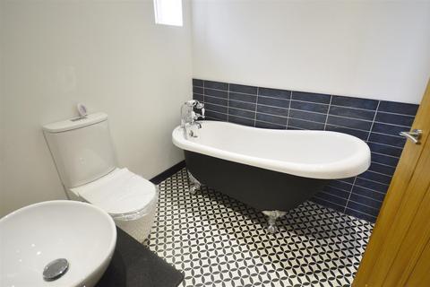 2 bedroom flat for sale, Beulah Terrace, Scarborough YO11