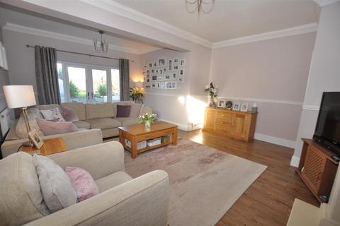 4 bedroom detached bungalow for sale, Bitham Lane, Stretton DE13