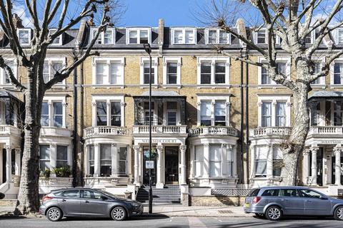 3 bedroom flat for sale, Elgin Avenue, Maida Vale, London, W9