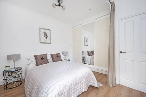 3 bedroom flat for sale, Elgin Avenue, Maida Vale, London, W9