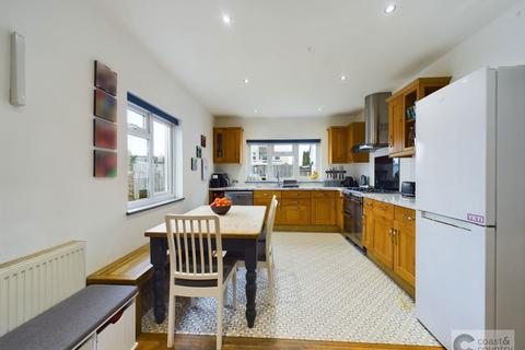 3 bedroom detached bungalow for sale, Silver Street, Ipplepen