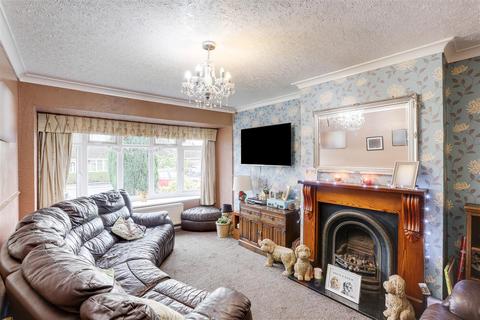 4 bedroom semi-detached house for sale, Nursery Close, Hucknall NG15