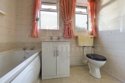 3 bedroom house for sale, Sunnyway, Blakelaw, NE5