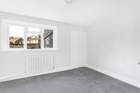 1 bedroom apartment for sale, Clare Road, Staines-upon-Thames, Surrey, TW19