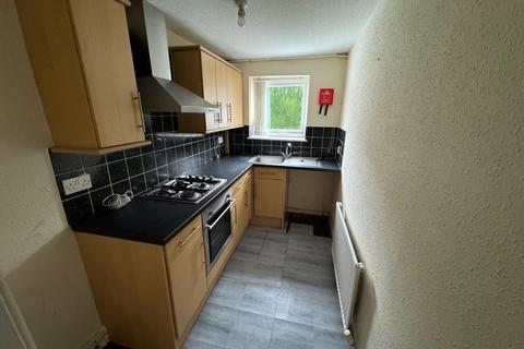 1 bedroom flat to rent, Cross Hey Avenue, Wirral CH43