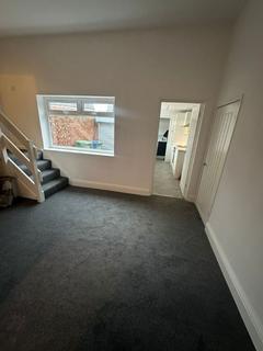 3 bedroom terraced house to rent, Hadrian Street, Sunderland, Tyne and Wear, SR4