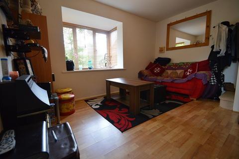 1 bedroom terraced house to rent, Langtons Meadow, Farnham Common, Slough, SL2