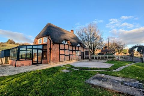 2 bedroom cottage to rent, Cottage, Grafton, Tewkesbury