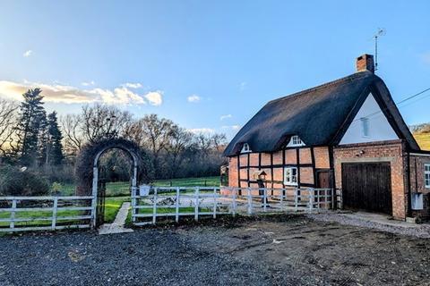 2 bedroom cottage to rent, Cottage, Grafton, Tewkesbury