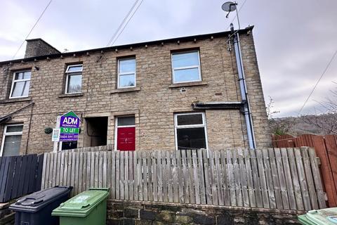 2 bedroom terraced house to rent, Lowergate, Paddock Huddersfield