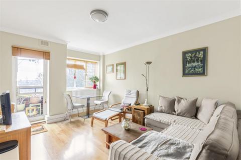 1 bedroom flat for sale, Strasburg Road, London SW11