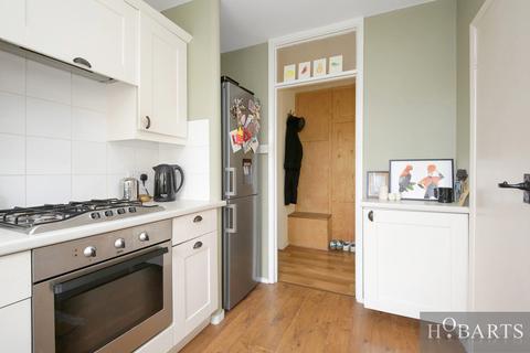2 bedroom flat to rent, Stroud Green, London N4