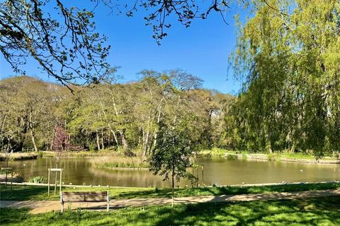 5 bedroom detached house for sale, Lake Grove Road, New Milton, Hampshire, BH25