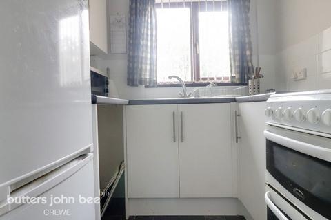 1 bedroom terraced house for sale, Queens Park Gardens, Crewe