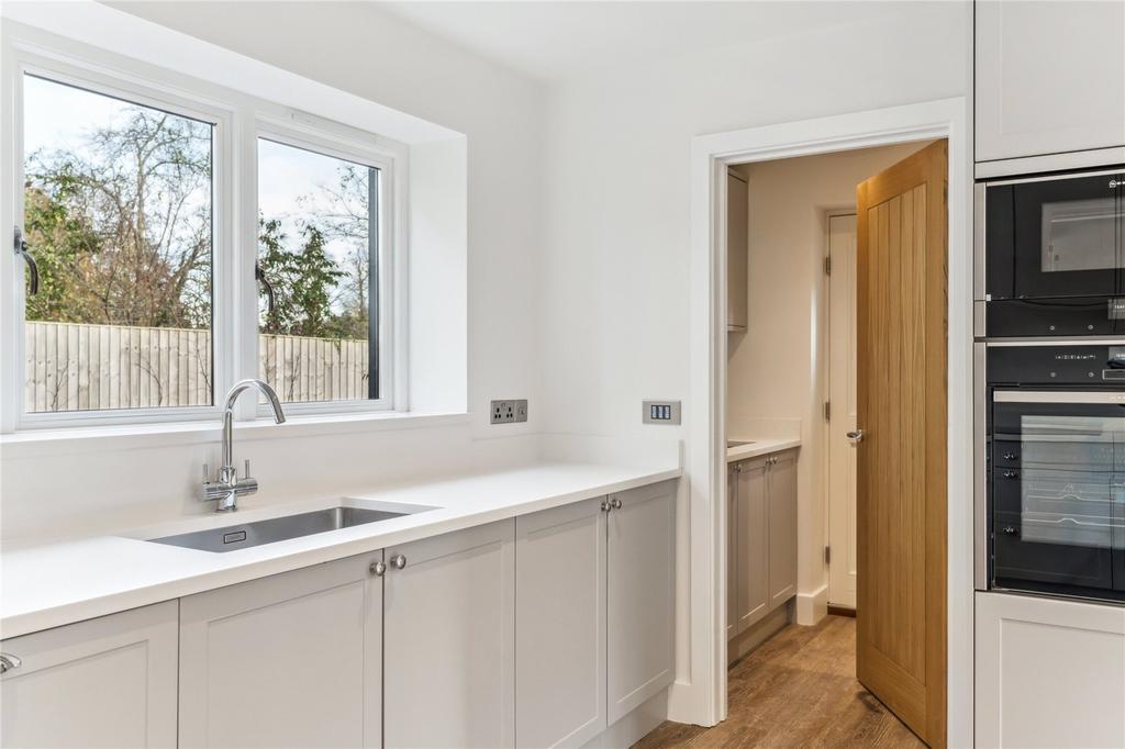 Kitchen/Utility