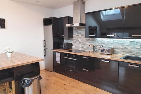 2 bedroom flat to rent, Miller Street, Glasgow