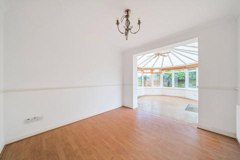 4 bedroom house to rent, Alexandra Gardens, Knaphill, Woking, GU21