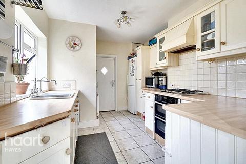 3 bedroom semi-detached house for sale, Otterfield Road, West drayton