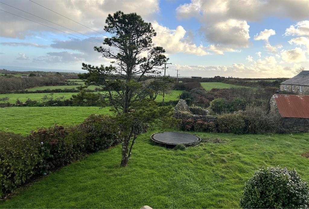 Garden &amp; Barns