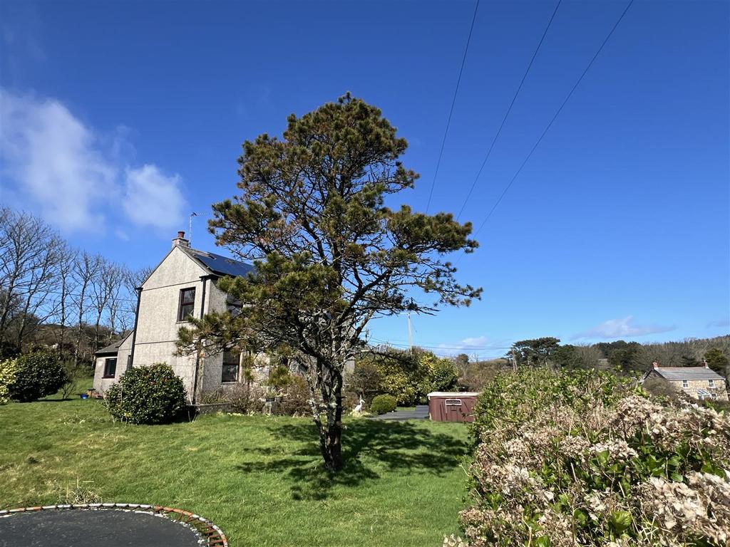 Garden &amp; Barns