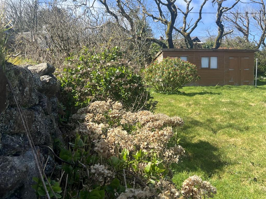 Garden &amp; Barns
