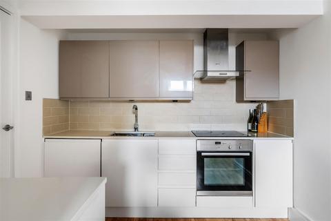 undefined, Upper Mulgrave Road, Cheam Village