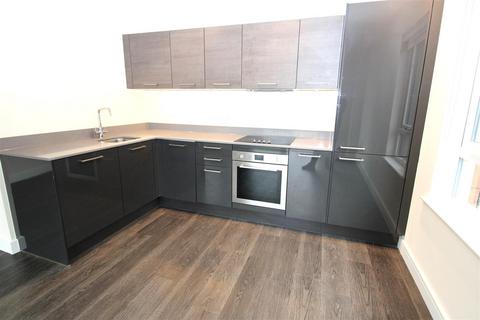 2 bedroom flat to rent, Ocean Drive, Gillingham