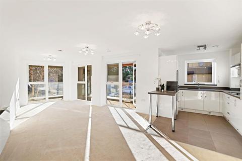 1 bedroom apartment for sale, Beulah Hill, London