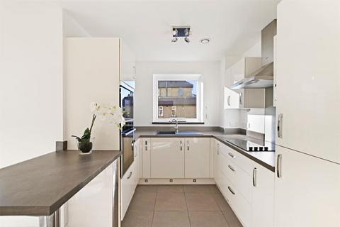undefined, Beulah Hill, London